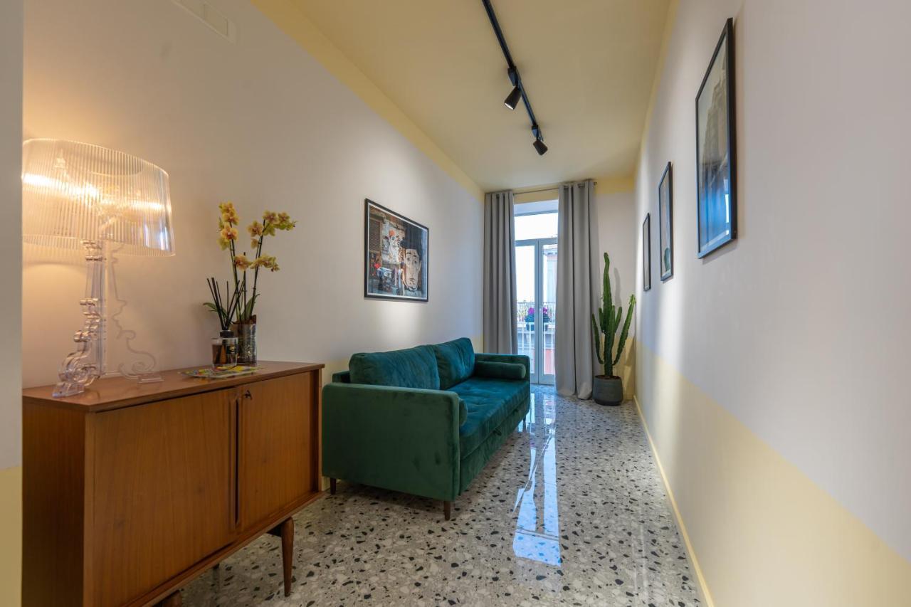 Bed and Breakfast Teatro Toledo 272 Neapel Exterior foto