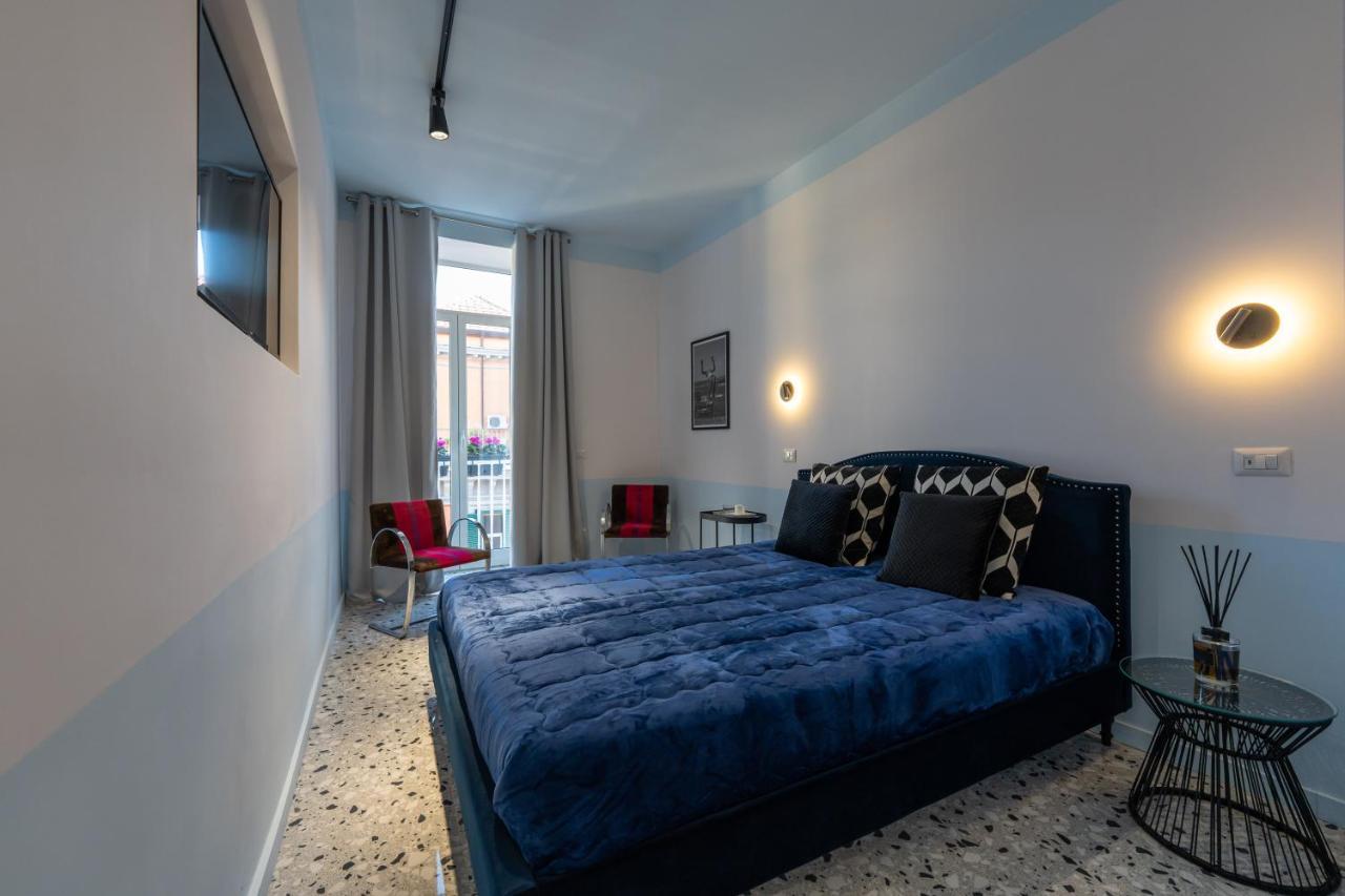 Bed and Breakfast Teatro Toledo 272 Neapel Exterior foto